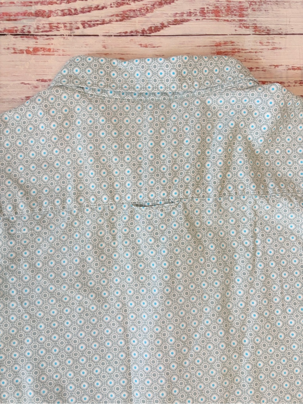 Denim & Flower Short Sleeve Button-Down Shirt in Light Mint Green Geo Print XL - Picture 9 of 10